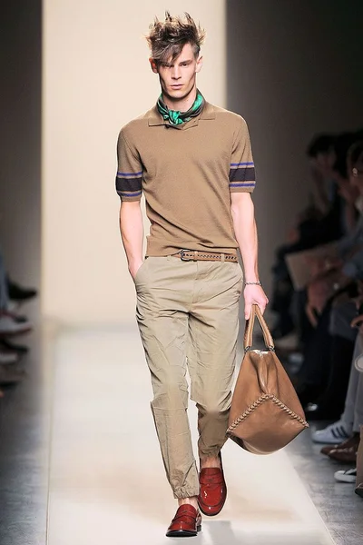 Look 5